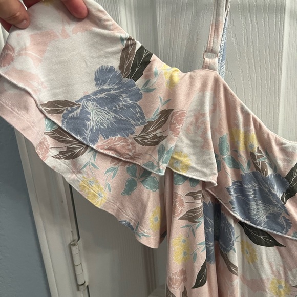 Torrid tank/off the shoulders top. Size 2x - Picture 3 of 4